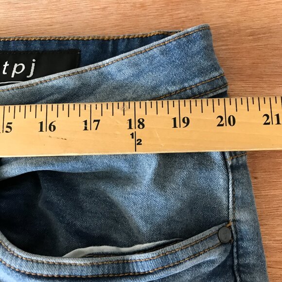 TPJ Slim Thick Jeans Men 38x30 Gray Mid Rise Stretch Comfort 17116 - Picture 9 of 12